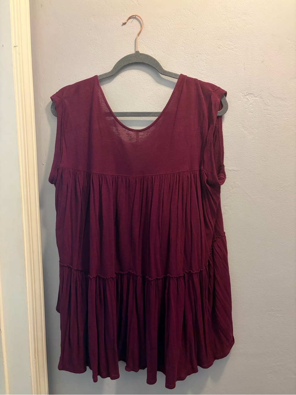 EUC Free People Flowy Top - Burgundy - Picture 4 of 4